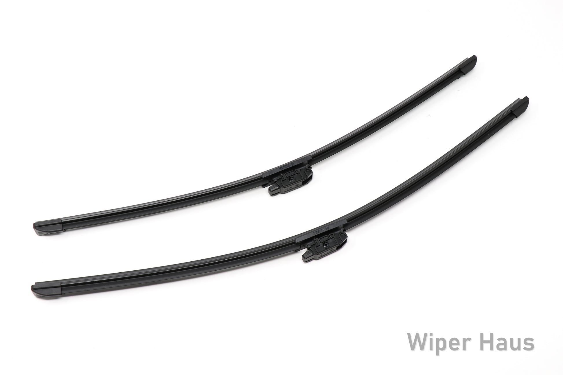 2 bosch aerotwin front wiper blades on white background