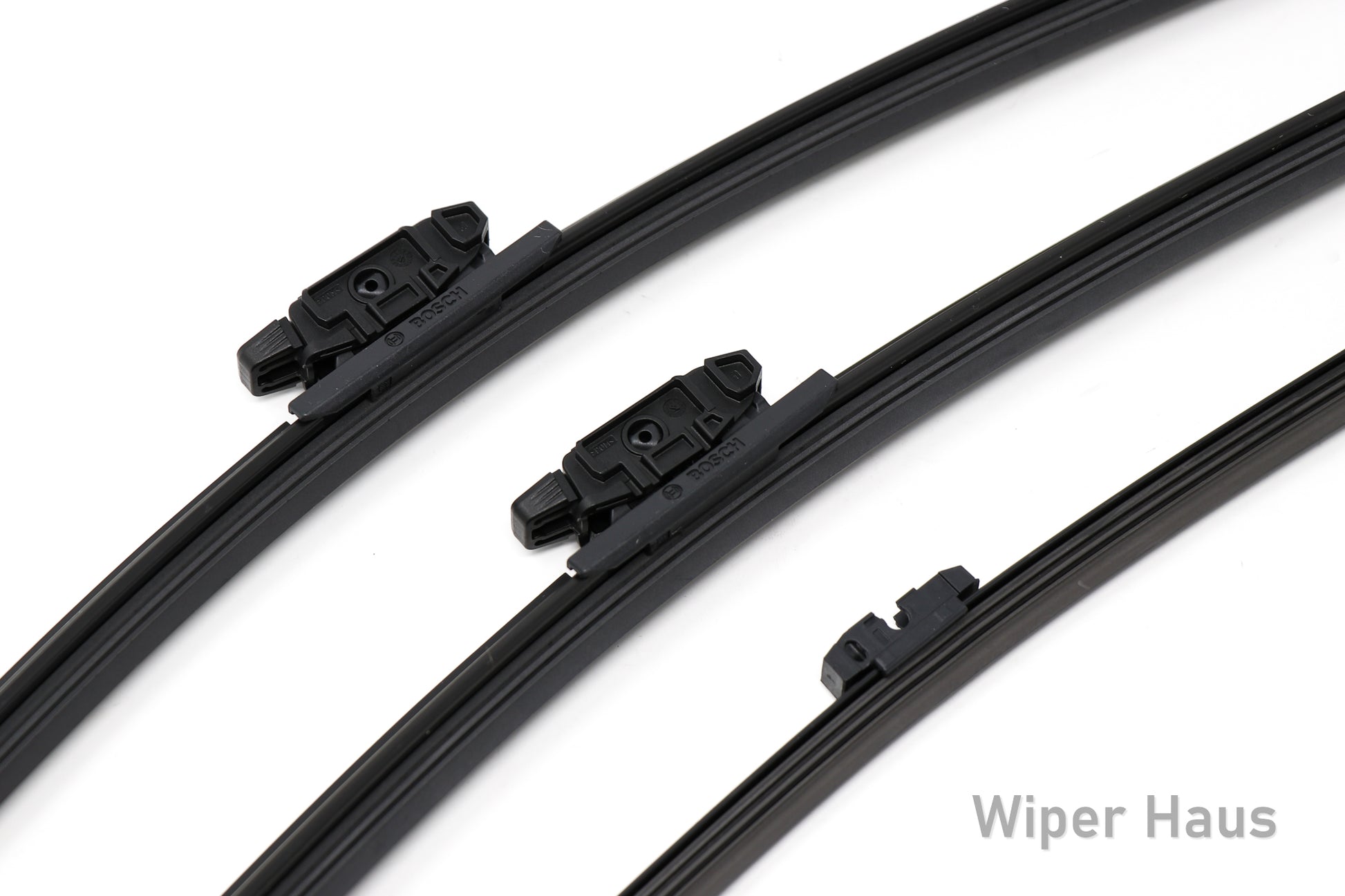 2 bosch aerotwin front wiper blades and 1 bosch rear wiper blade on white background