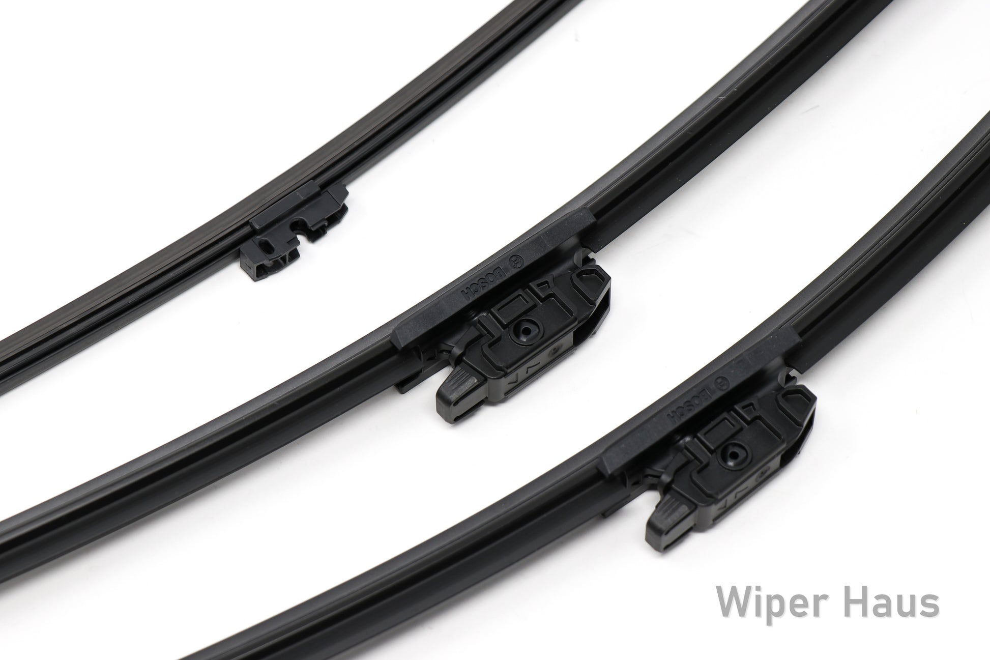 2 bosch aerotwin front wiper blades and 1 bosch rear wiper blade on white background