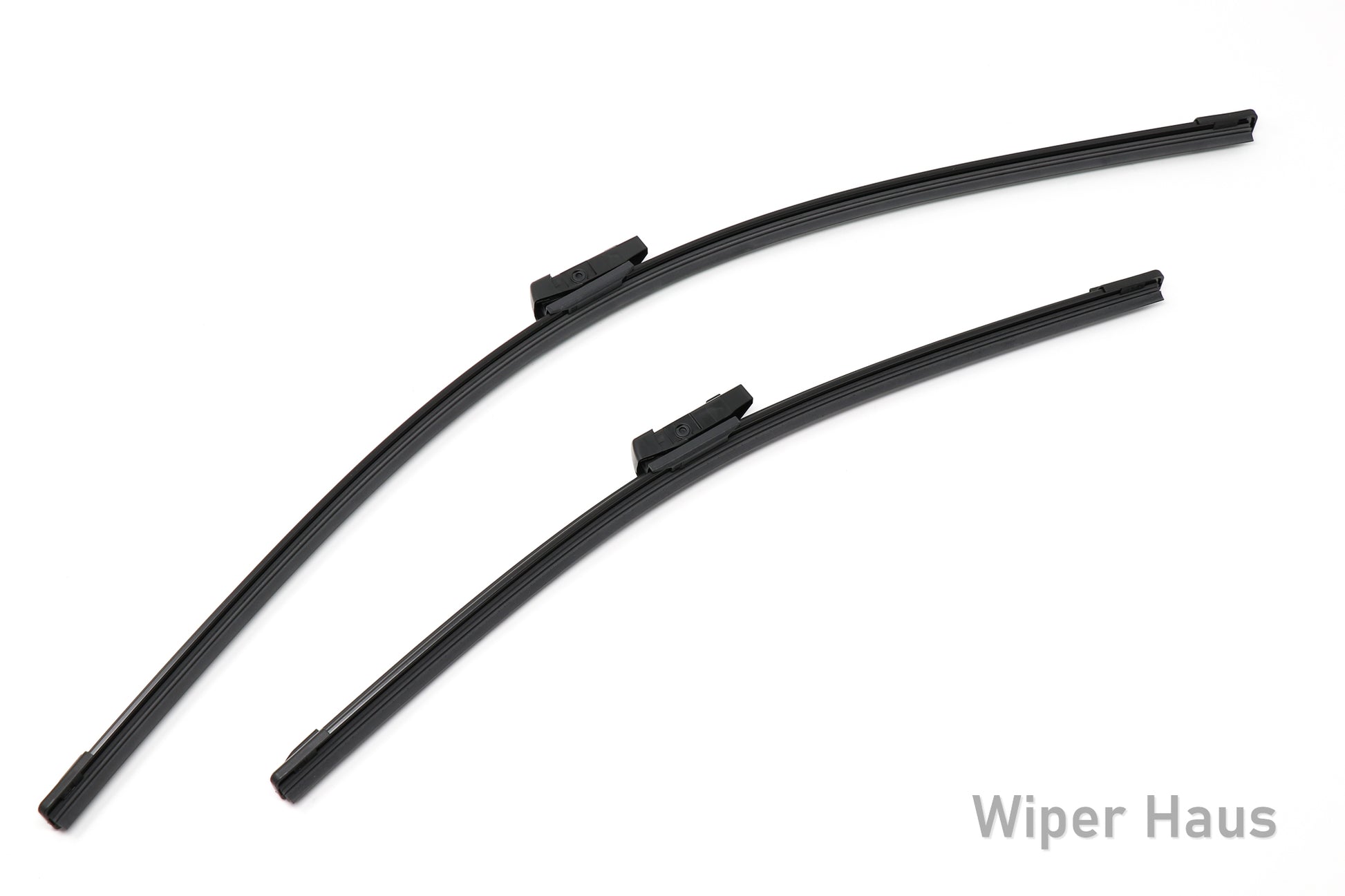 2 bosch aerotwin front wiper blades on white background