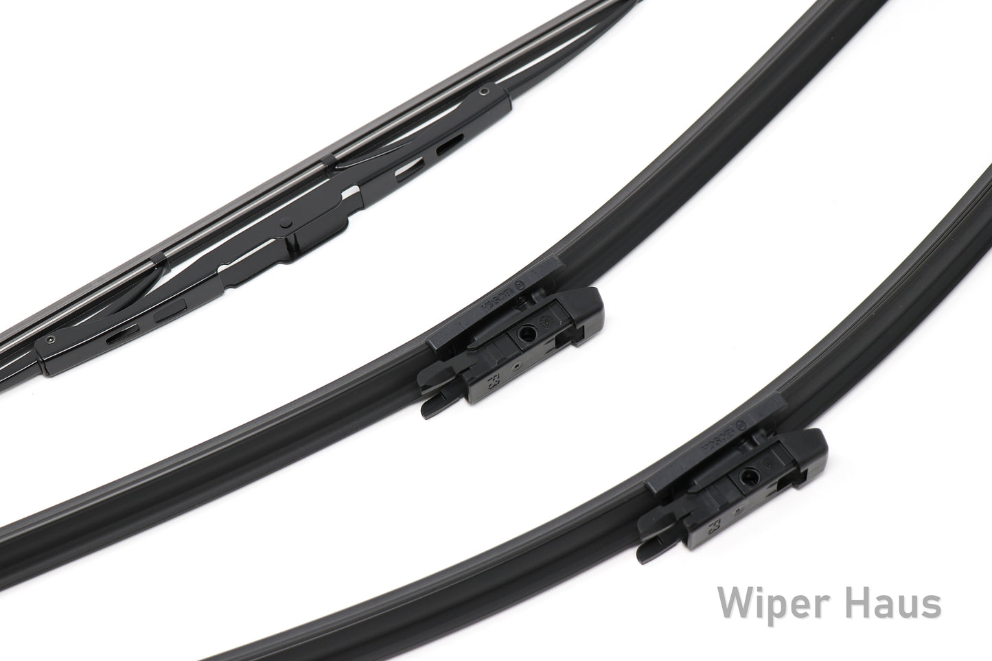 2 bosch aerotwin front wiper blades and 1 bosch rear wiper blade on white background