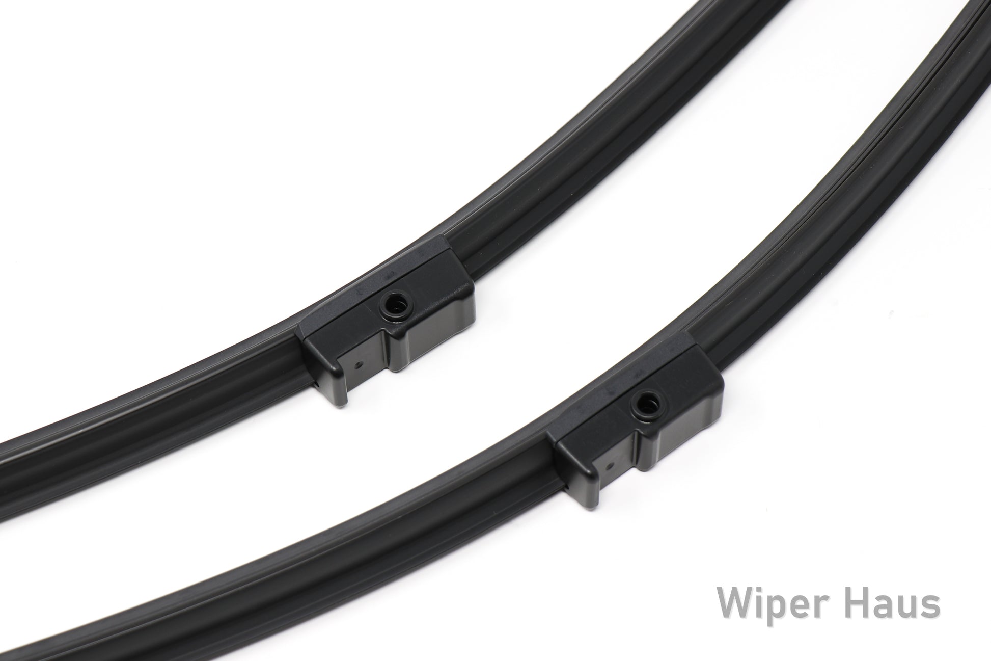 2 bosch aerotwin front wiper blades on white background