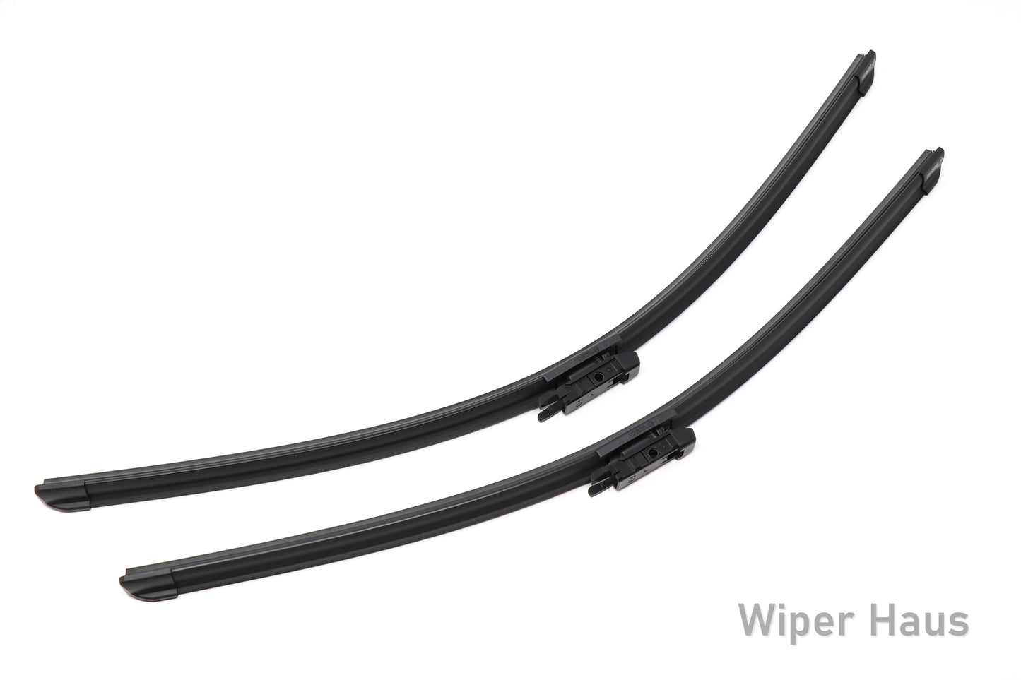 2 bosch aerotwin front wiper blades on white background
