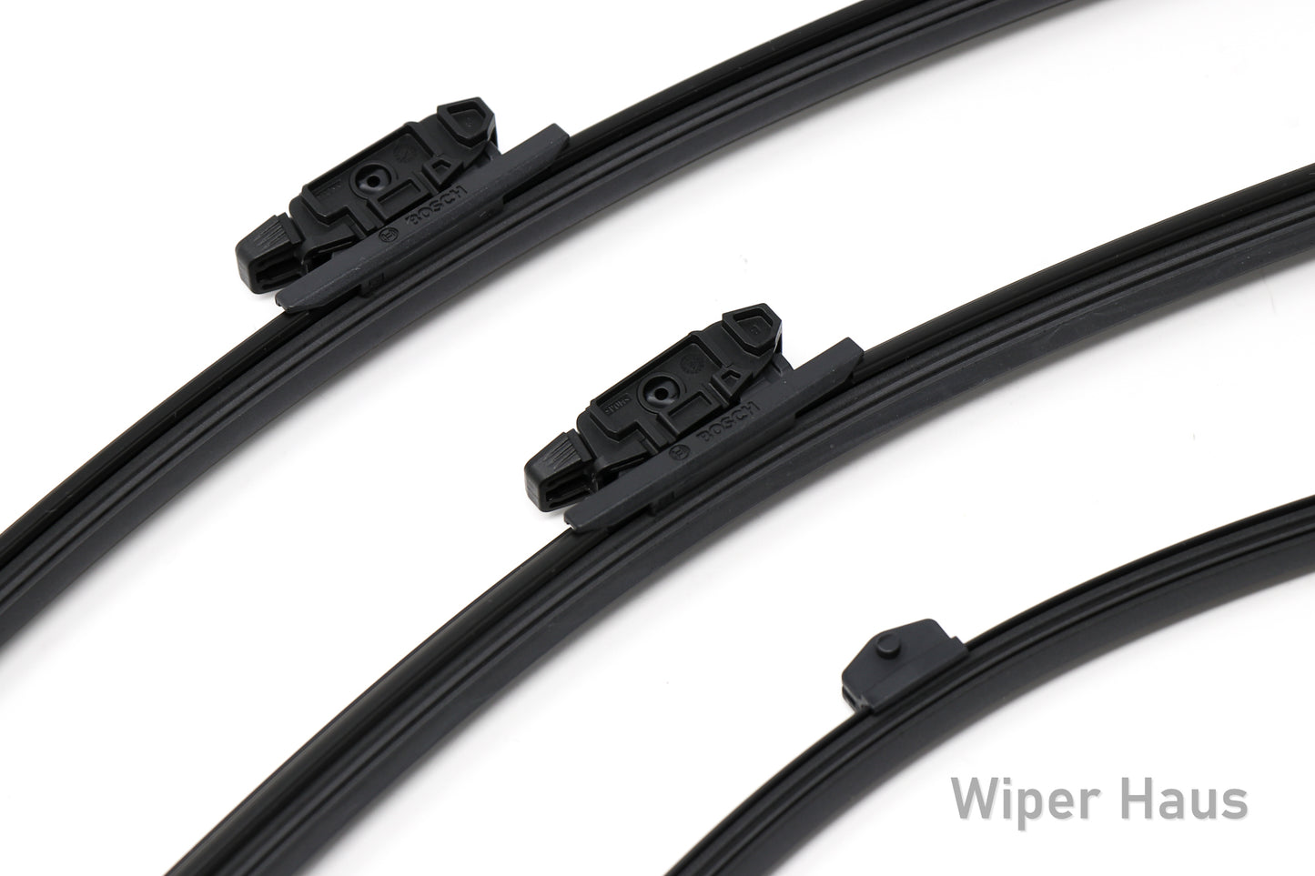 2 bosch aerotwin front wiper blades and 1 bosch rear wiper blade on white background