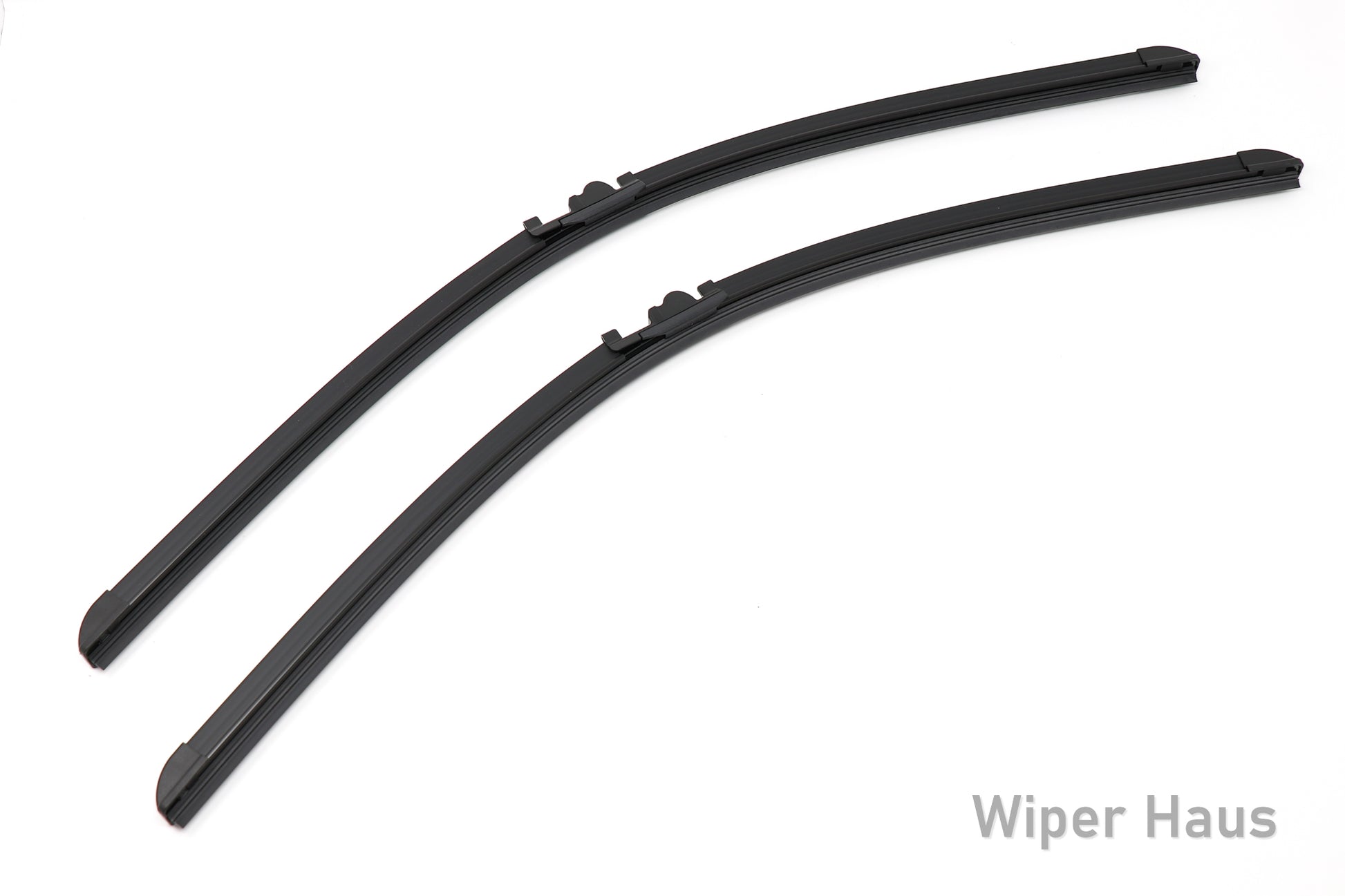 2 bosch aerotwin front wiper blades on white background