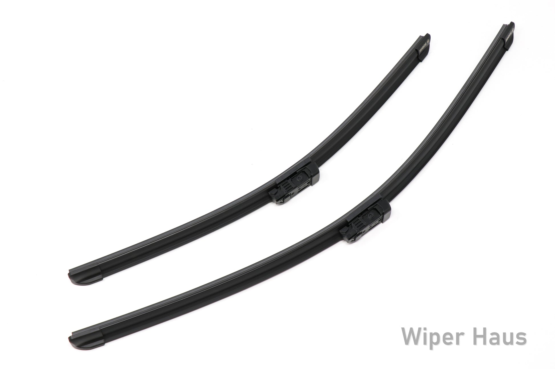 2 bosch aerotwin front wiper blades on white background