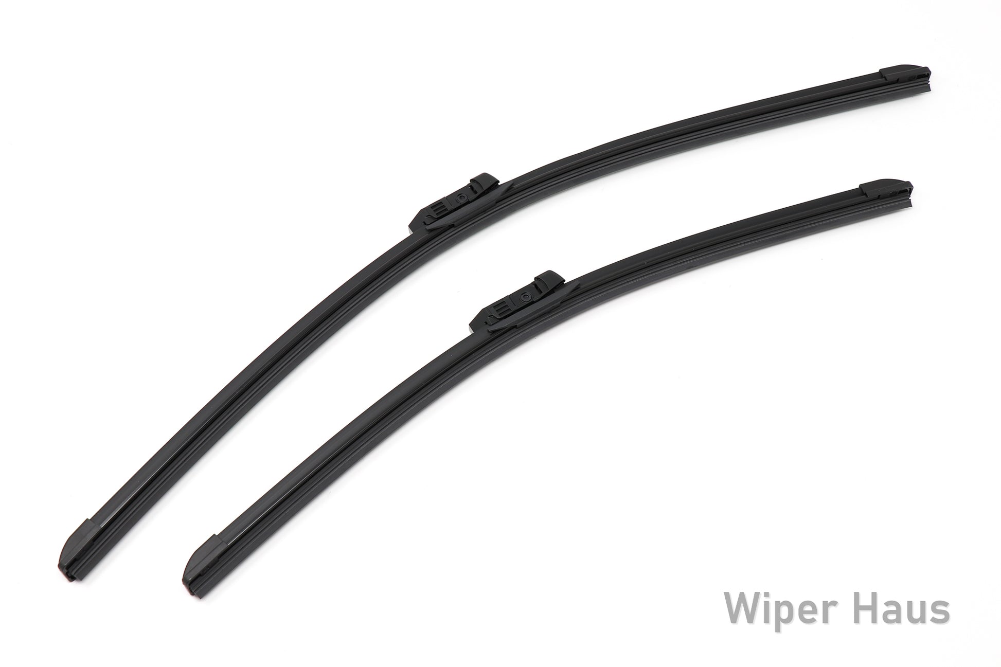 2 bosch aerotwin front wiper blades on white background