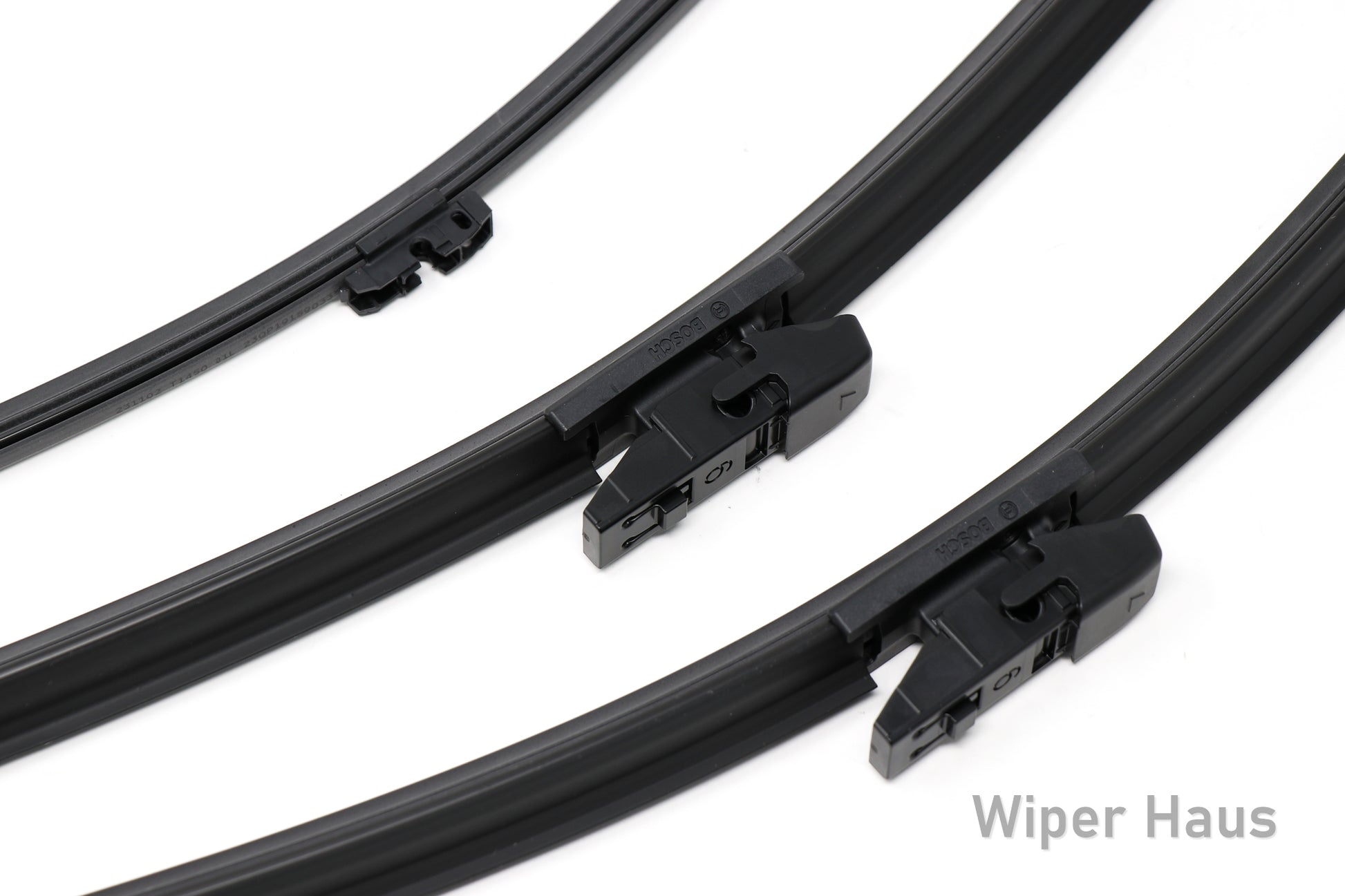 2 bosch aerotwin front wiper blades and 1 bosch rear wiper blade on white background